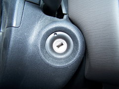 2008款 2.0L 自动 精英型