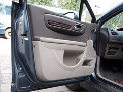 2008款 2.0L 自动 精英型