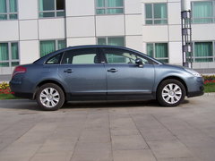 2008款 2.0L 自动 精英型