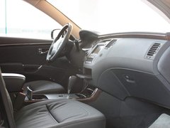 2009款 3.3L 自动 豪华型