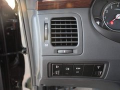 2009款 3.3L 自动 豪华型