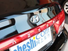 2009款 3.3L 自动 豪华型