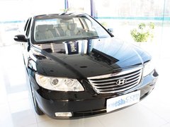 2009款 3.3L 自动 豪华型