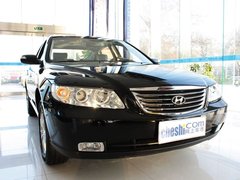 2009款 3.3L 自动 豪华型