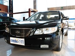 2009款 3.3L 自动 豪华型