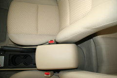 2006款 2.0 自动 标准型