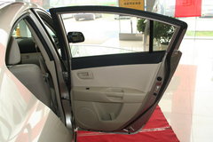 2006款 2.0 自动 标准型