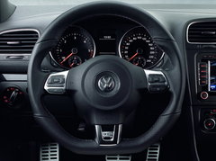 2006款 1.6 自动 2V 舒适型