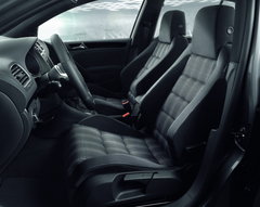 2006款 1.6 自动 2V 舒适型