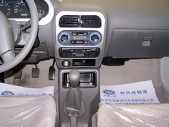 2010款 TJ7141AU-QH 1.4 MT 三厢