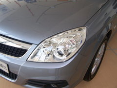 2006款 2.2L 自動 豪華型