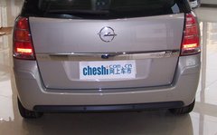 2010款 1.8L 自动 7座
