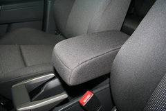 2010款 1.8L 自动 7座