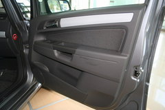 2010款 1.8L 自动 7座