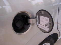 2010款 1.8L 自动 7座