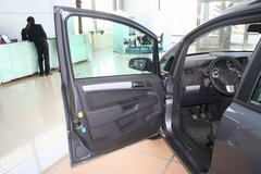2010款 1.8L 自动 7座