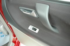 2008款 两厢DLX 1.6 自动 豪华型