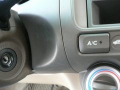 2006款 1.5L 自动 标准版