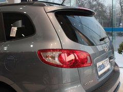 2006款 2.7L 自动 豪华型