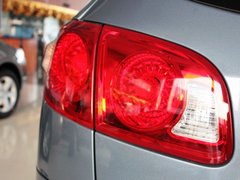 2006款 2.7L 自动 豪华型