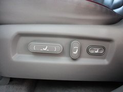 2006款 2.7L 自动 豪华型