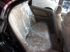 2006款 2.0L 自动 GL 豪华版