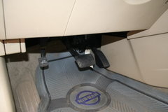 2006款 2.0L 自动 豪华版天窗