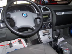 2006款 三厢 1.5 MT 舒适型