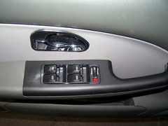 2006款 三厢 1.5 MT 舒适型