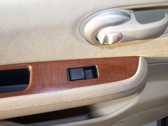 2006款 1.6L 自动 