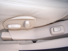 2006款 2.8 自动 精英型