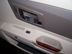 2006款 3.6L 自动 四驱豪华型