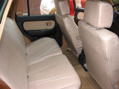 2006款 F1 2.2L 手动 四驱 豪华型
