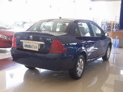 2007款 三厢 2.0L 自动 尊贵版