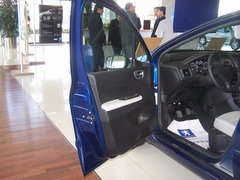 2007款 三廂 2.0L 自動 尊貴版