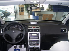 2007款 三厢 2.0L 自动 尊贵版