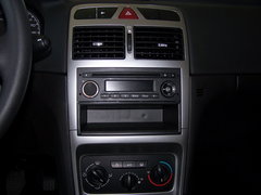 2007款 三厢 2.0L 自动 尊贵版