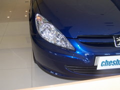 2007款 三厢 2.0L 自动 尊贵版