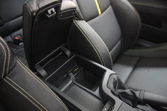 2009款 4.0L DCT 双门轿跑车