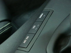2009款 4.0L DCT 双门轿跑车