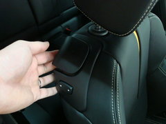 2009款 4.0L DCT 双门轿跑车
