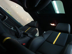 2009款 4.0L DCT 双门轿跑车