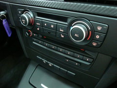 2009款 4.0L DCT 双门轿跑车