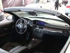 2009款 4.0L DCT 双门轿跑车