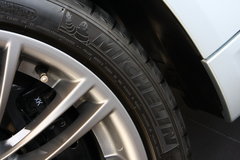 2009款 4.0L DCT 双门轿跑车
