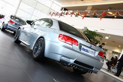 2009款 4.0L DCT 双门轿跑车