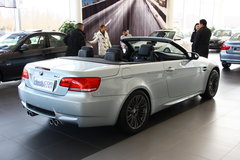 2009款 4.0L DCT 双门轿跑车