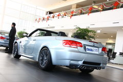 2009款 4.0L DCT 双门轿跑车