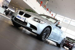 2009款 4.0L DCT 双门轿跑车