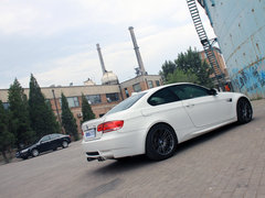 2009款 4.0L DCT 双门轿跑车